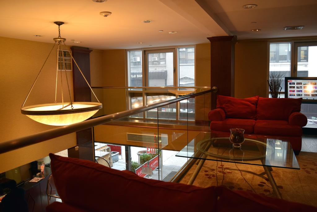 Wingate By Wyndham Manhattan Midtown Hotel 3*