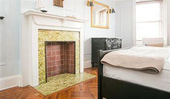 Bed & Breakfast Lefferts Manor 3*