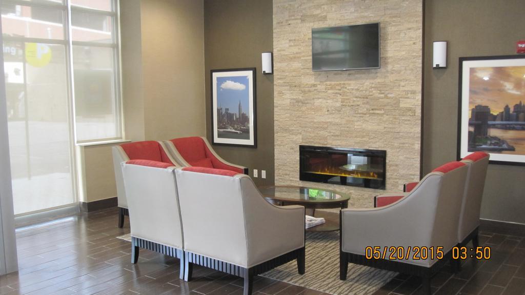 Comfort Jamaica Downtown New York