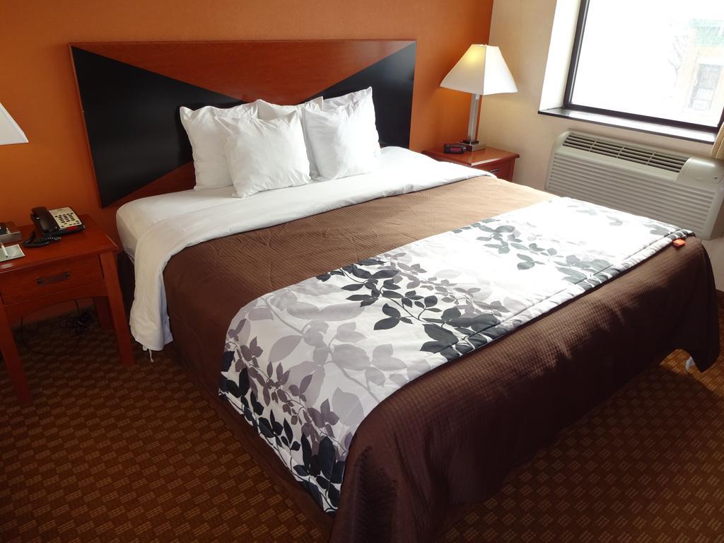 Hotel Sleep Brooklyn 3*