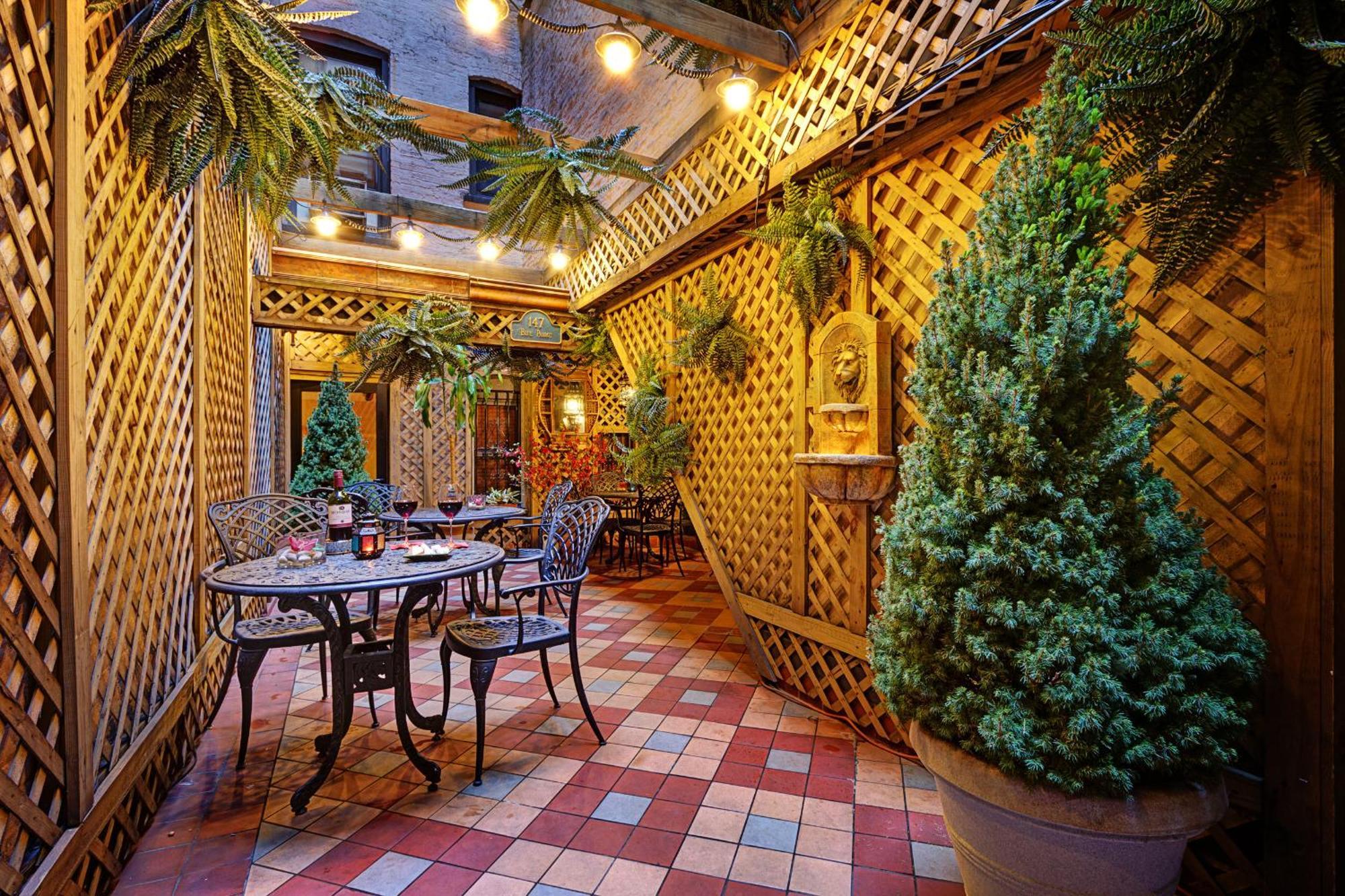 Hotel Casablanca By Library Collection 4*