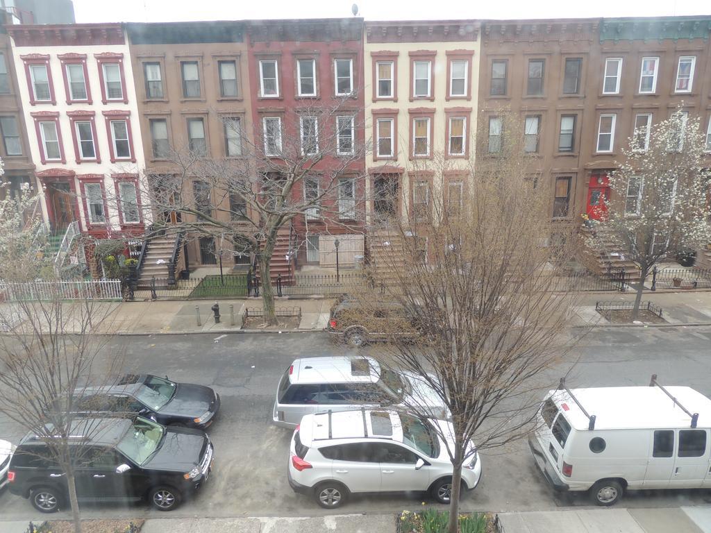 Brownstone Loft 30 Day Bookings New York