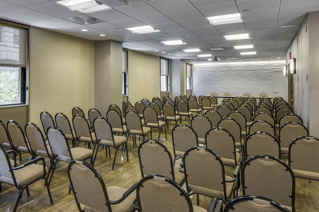 Seafarers International House Hotel