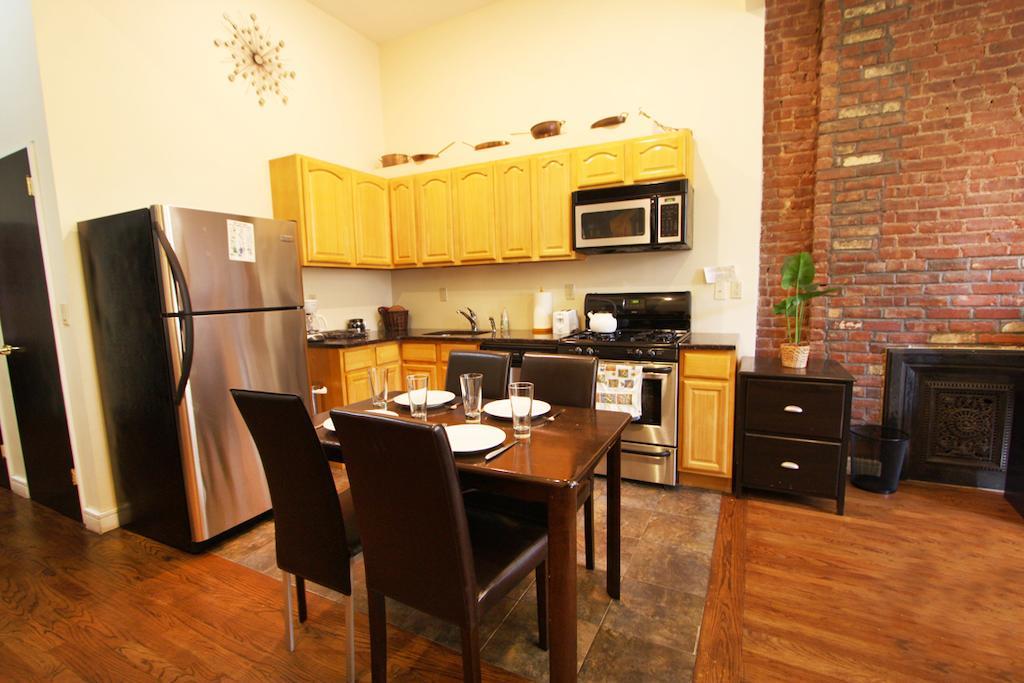 Luxury Living Apartment