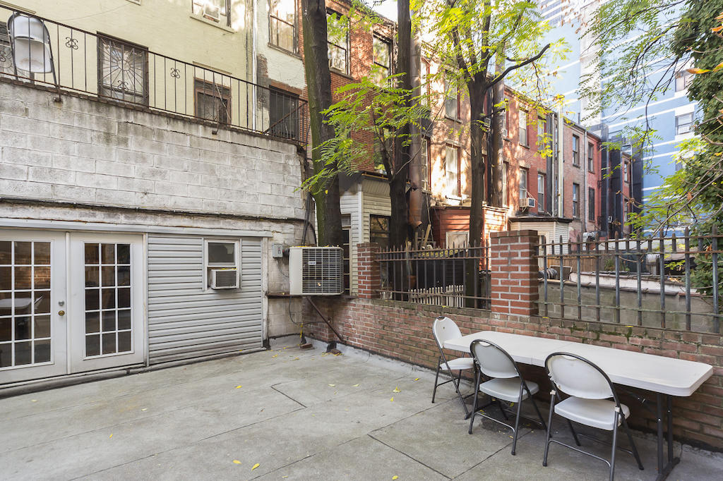 Apartment West 46th Street *