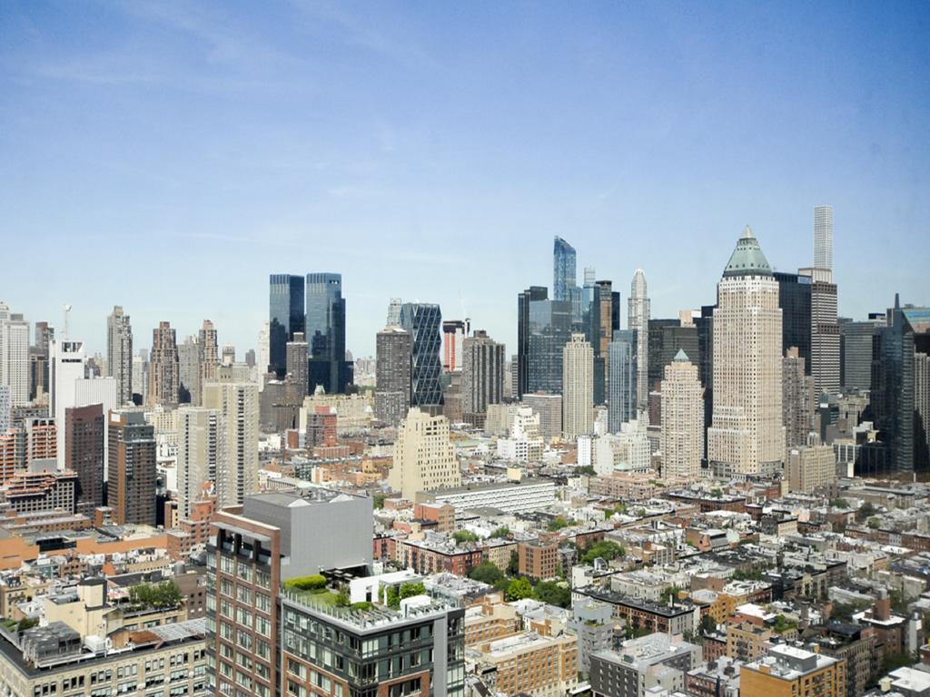 Global Luxury At Sky