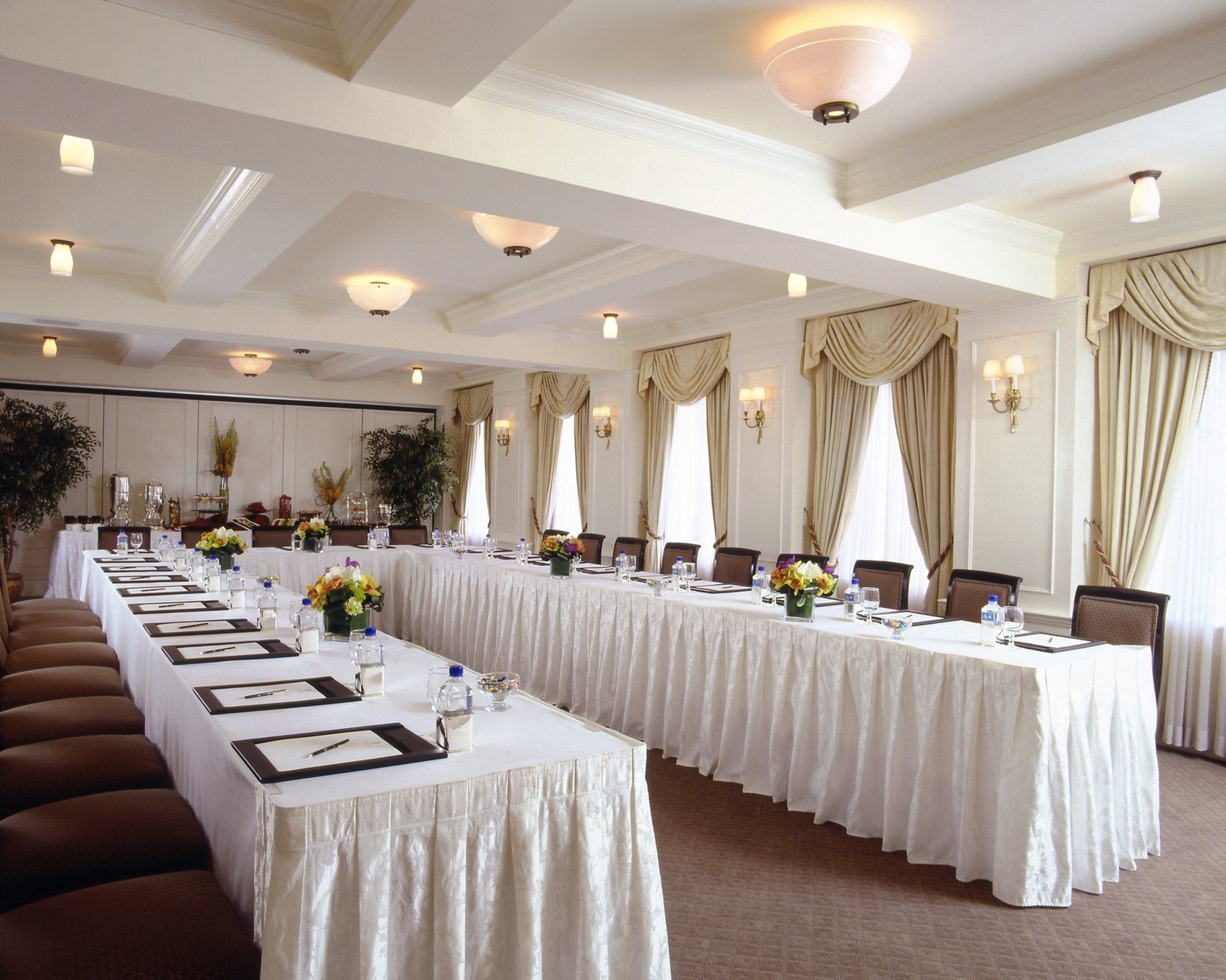 Hotel Plaza Athenee New York