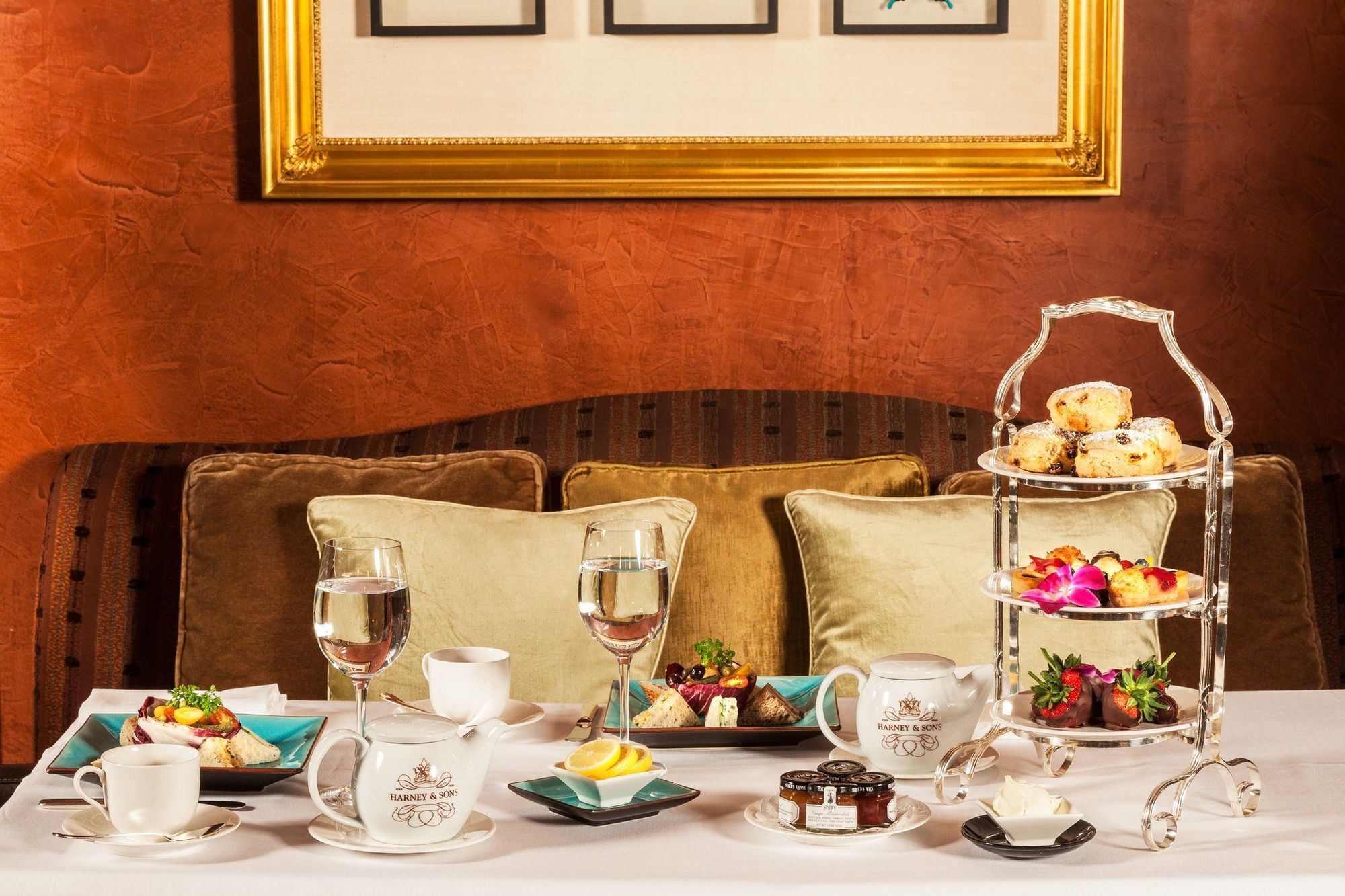 Hotel Plaza Athenee 5*