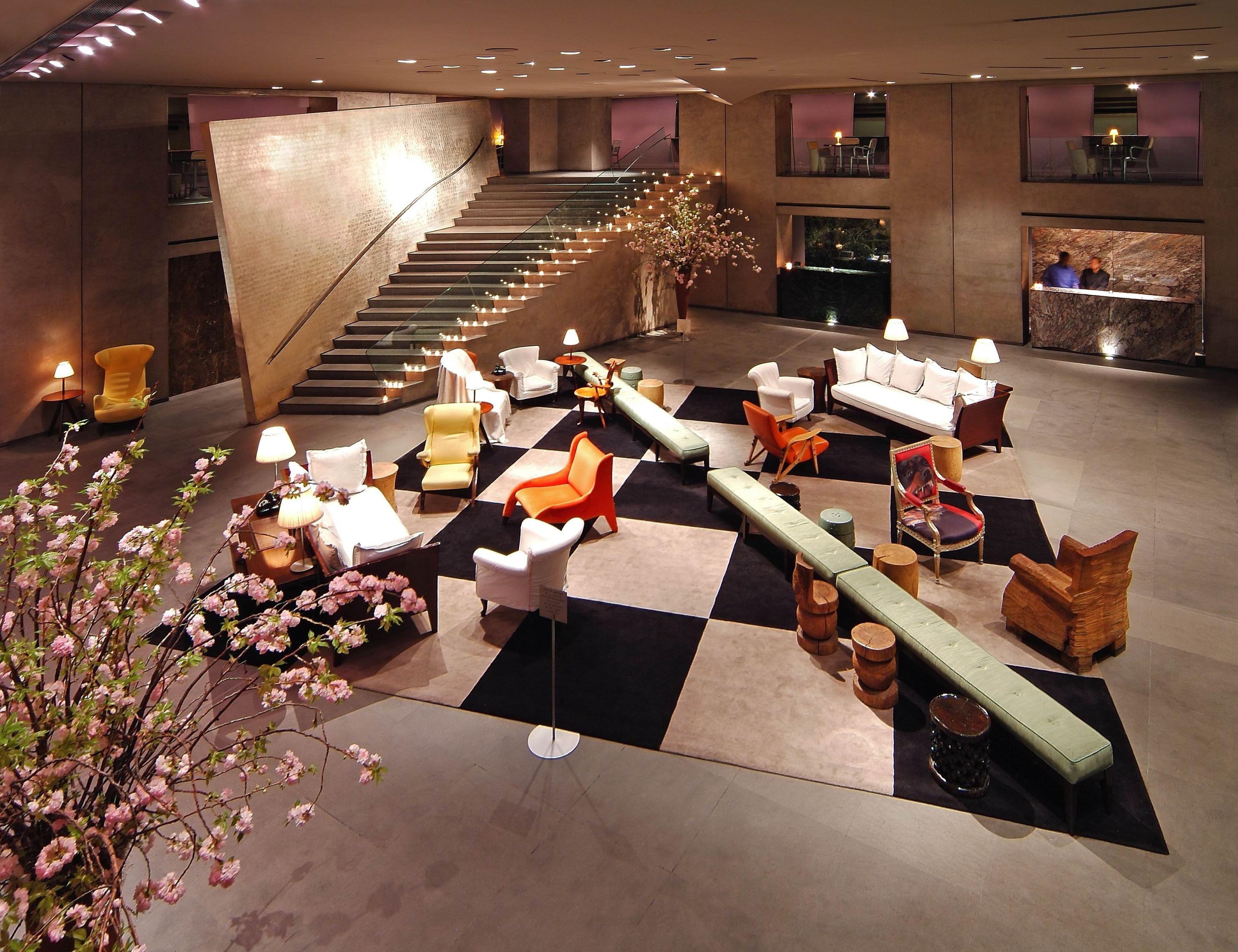 Paramount Times Square - A Generator New York