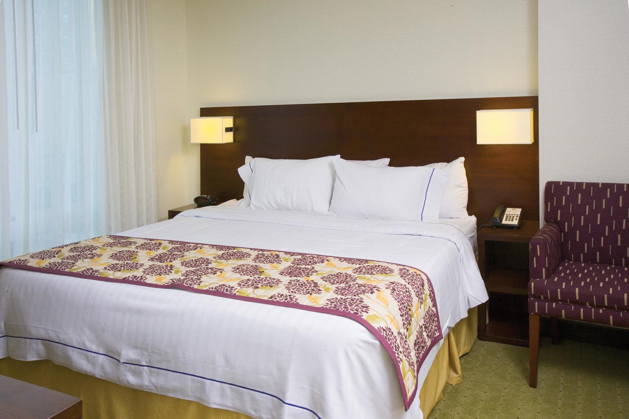 Courtyard By Marriott Manhattan Upper East Side Hotel New York
