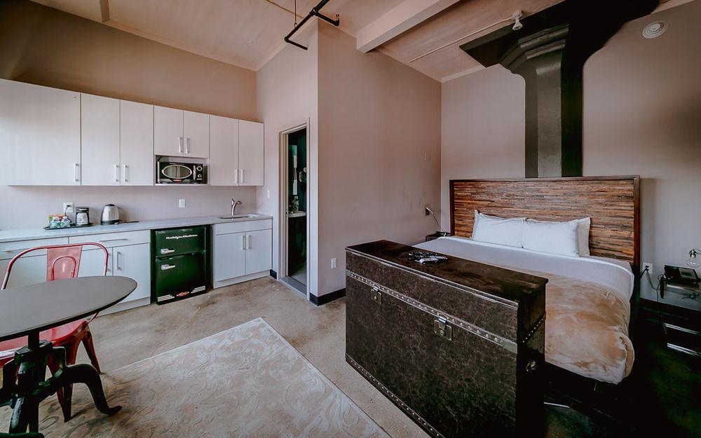 The Collective Paper Factory 4*