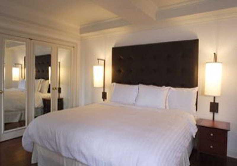 Aparthotel Aka Sutton Place