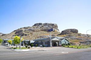 Western Queens Court Hotel New York