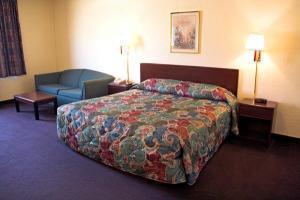 Western Queens Court Hotel New York