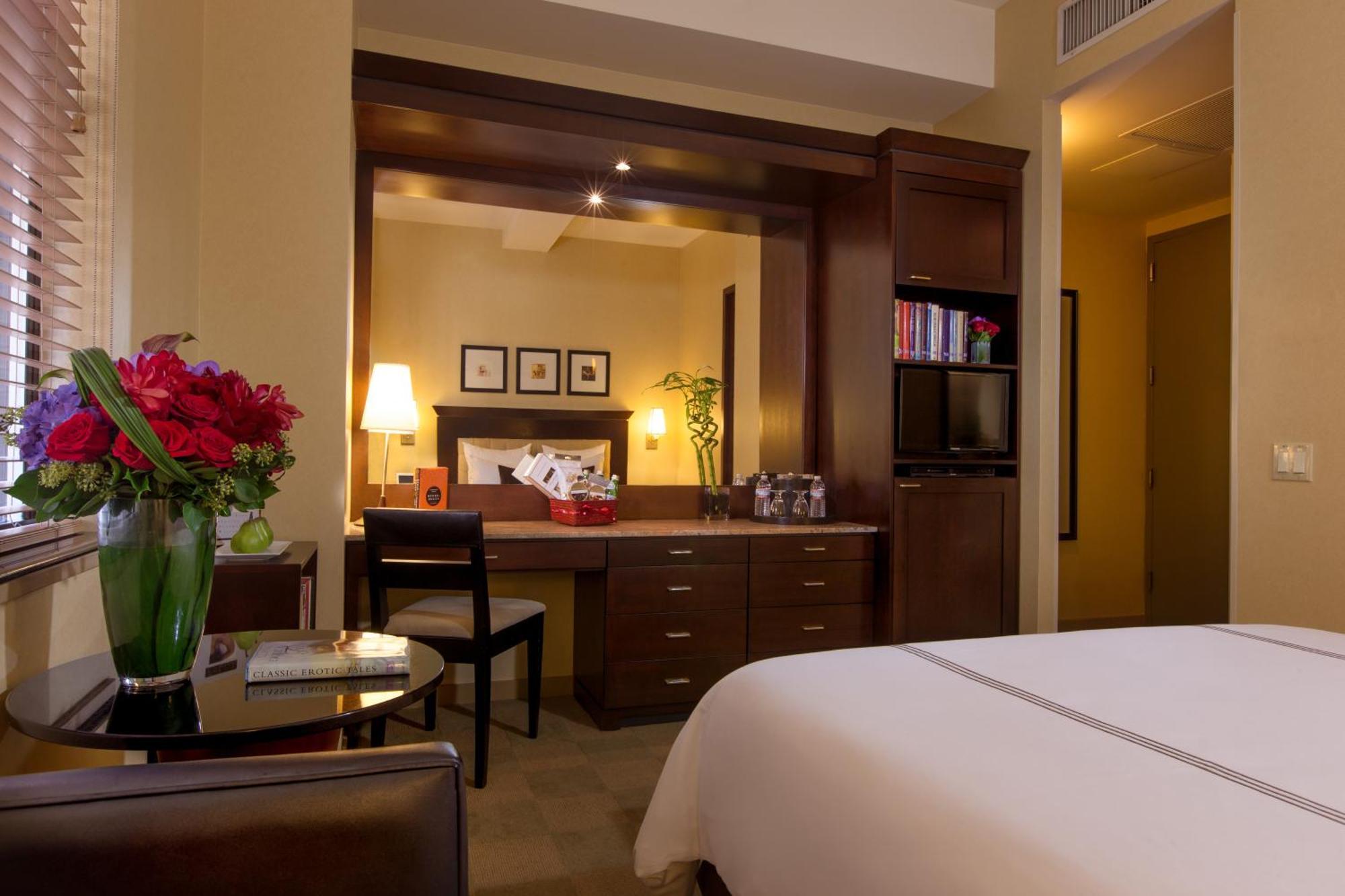 Library By Library Collection Hotel