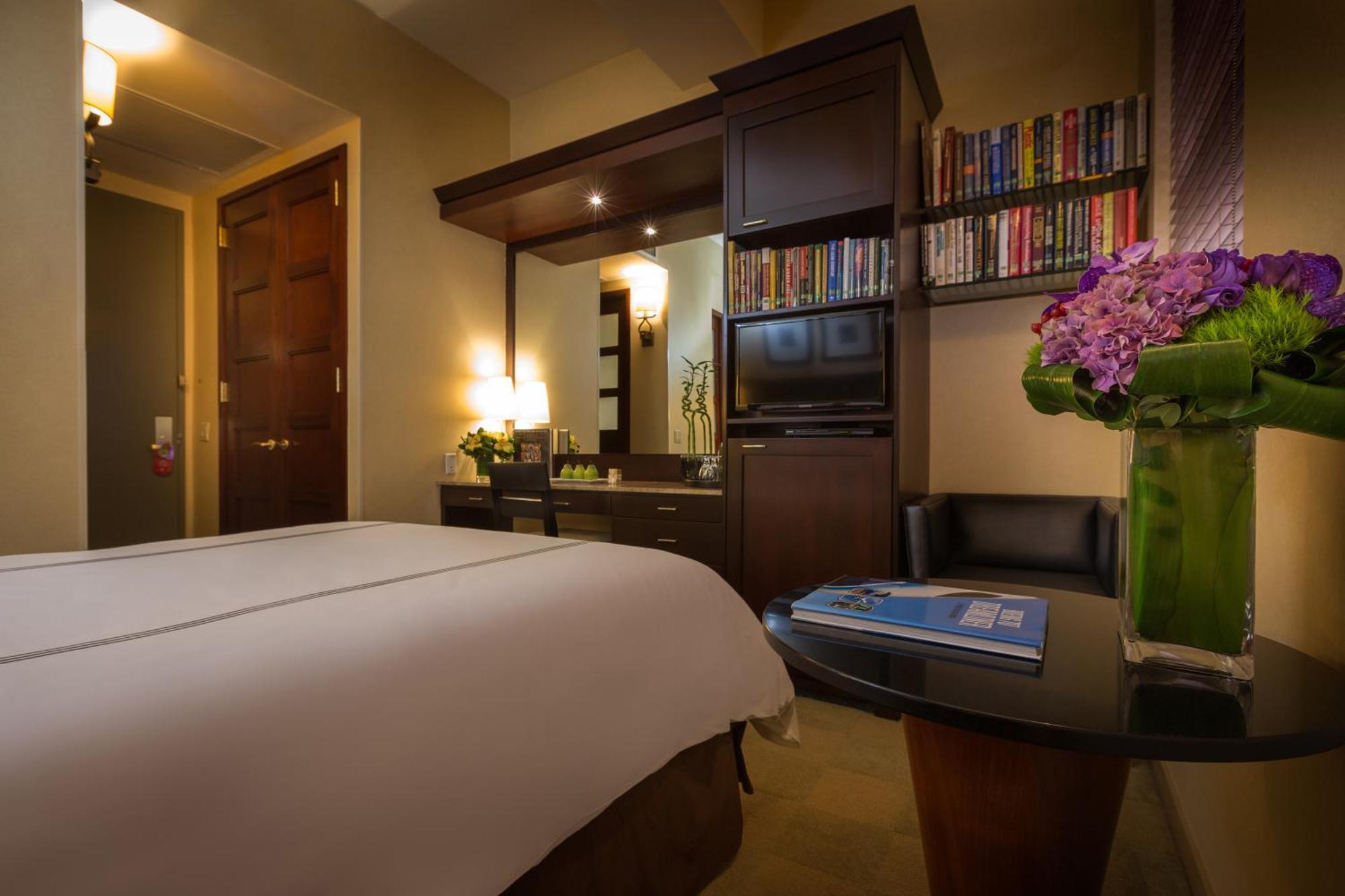 Library By Library Collection Hotel New York