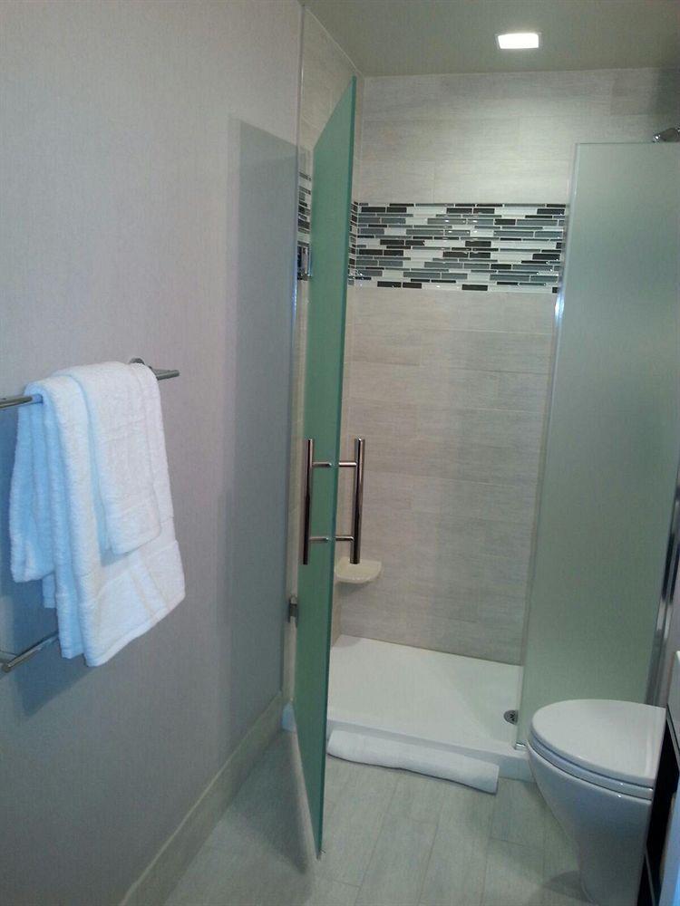 Homewood Midtown Manhattan Times Square South 3*