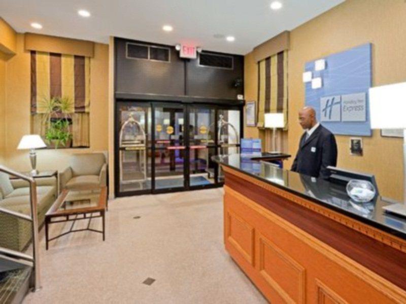 Hotel Express Brooklyn By Ihg New York