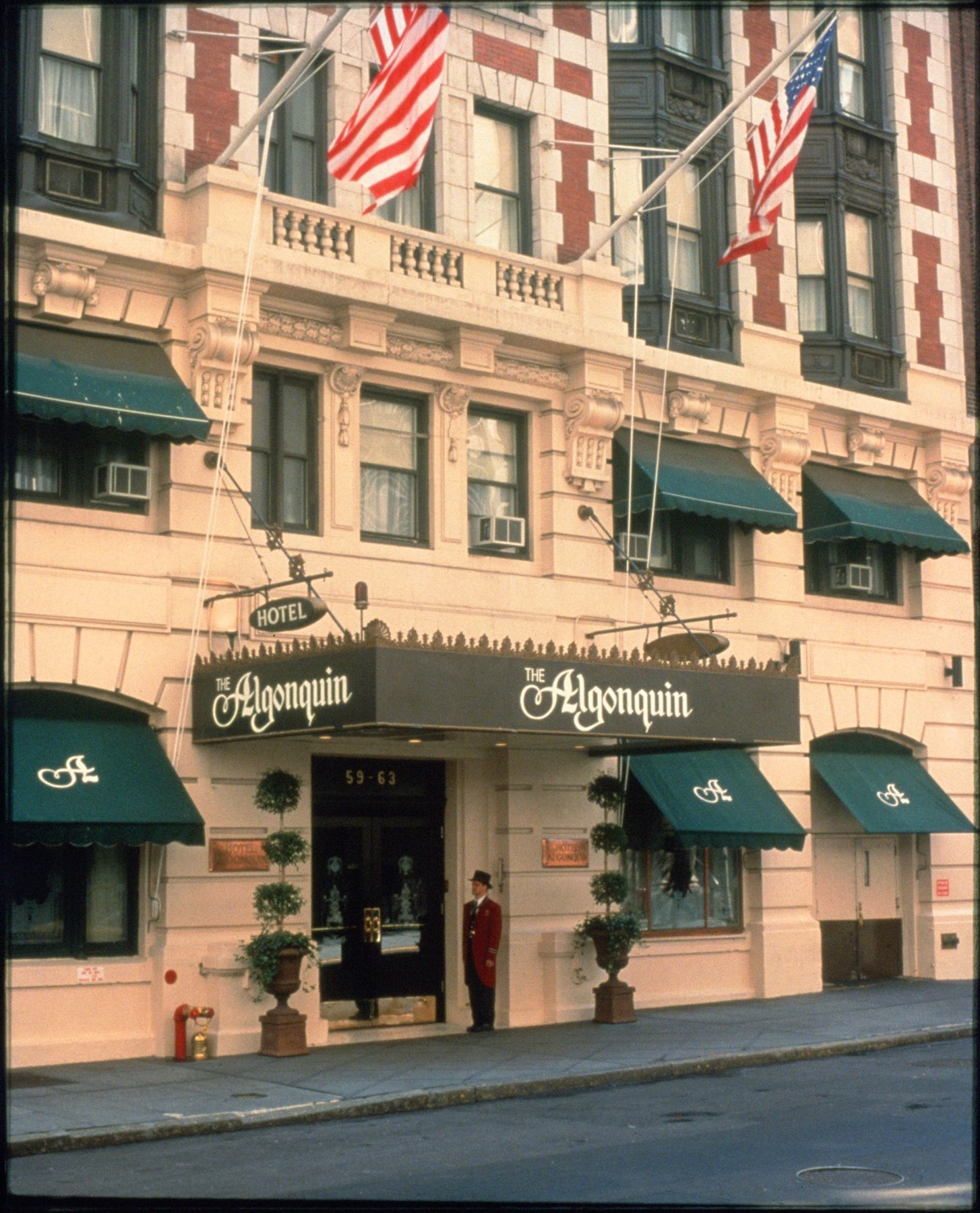 The Algonquin Times Square, Autograph Collection New York