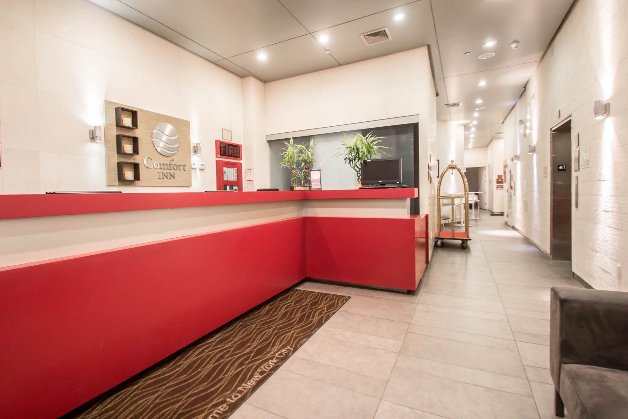 Hotel Comfort Manhattan Bridge