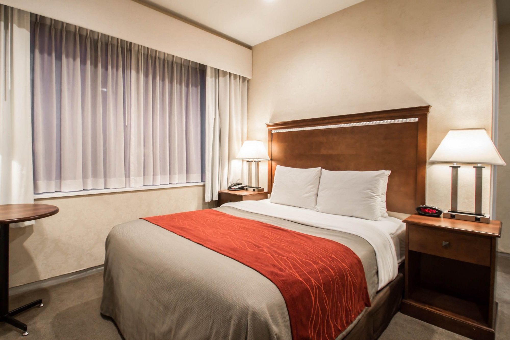 Hotel Comfort Manhattan Bridge