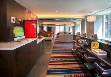 Courtyard By Marriott Manhattan/herald Square