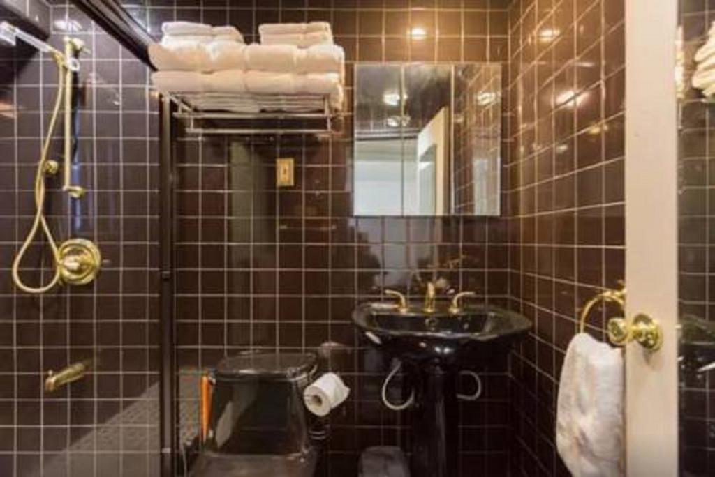 Two Bedroom Private - Bay Ridge