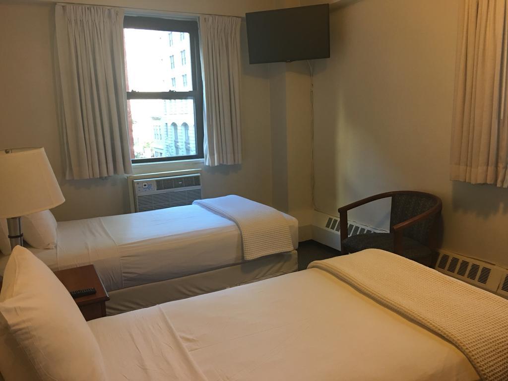 Hotel Seafarers International House