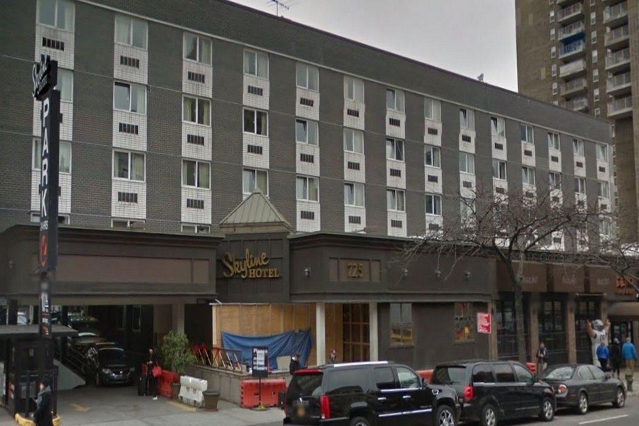 Hotel The Skyline 3*