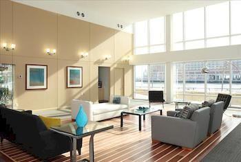 Hotel Cesar At Harborside New York