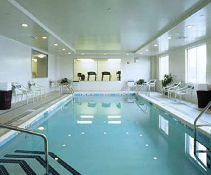 Hilton Garden Inn Queens / JFK Airport