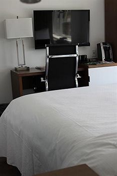 Hotel Bpm Brooklyn New York
