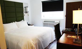 Bpm Brooklyn 2* New York