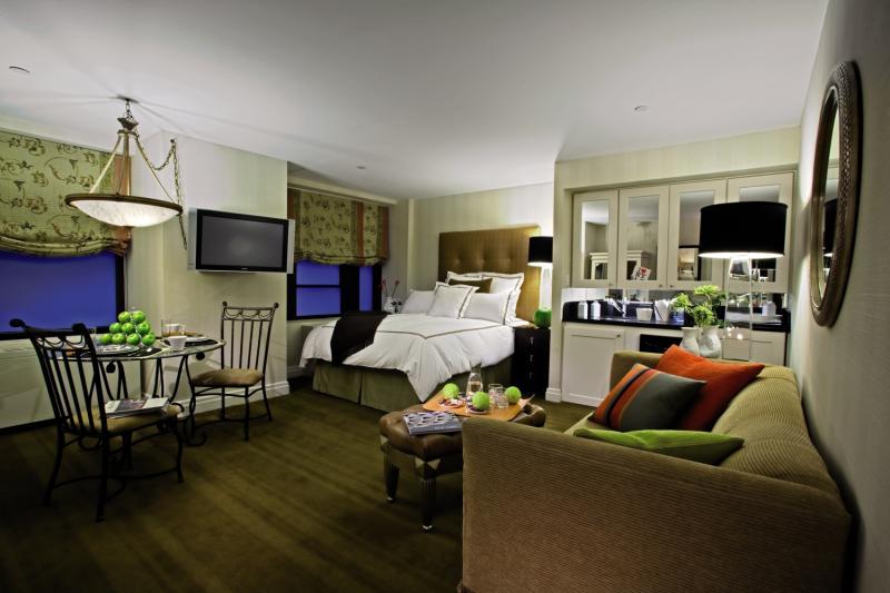 The Manhattan Club 4*