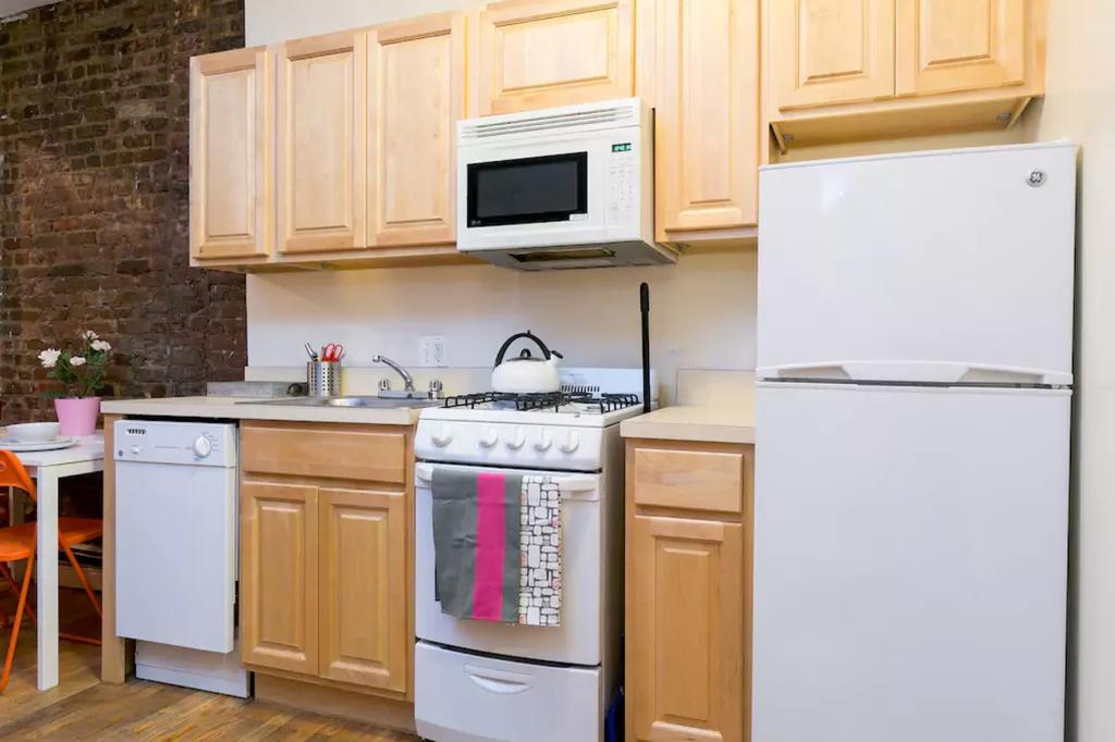 Duplex For Up To 6 In Times Square Apartment