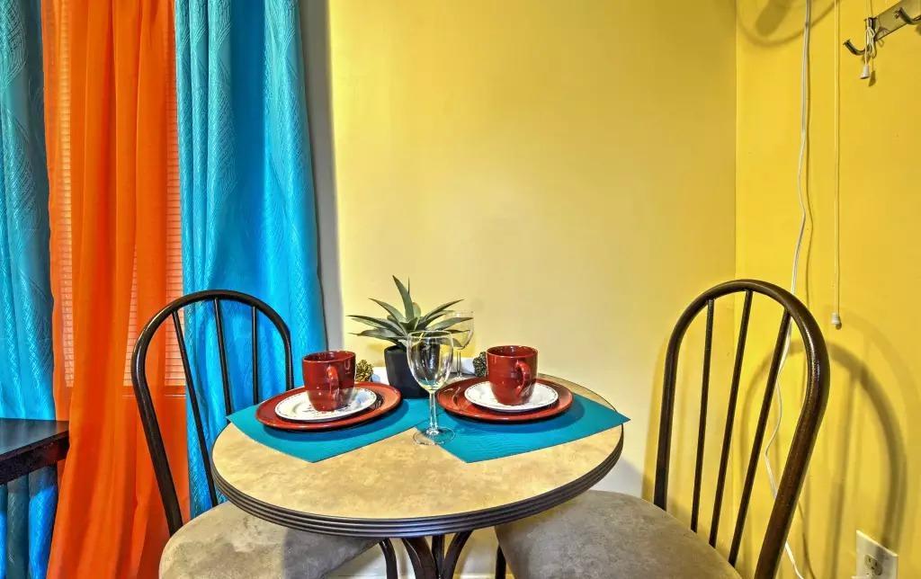 Two Bedroom - North East Bronx *