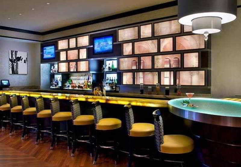 Hotel Marriott East Side New York