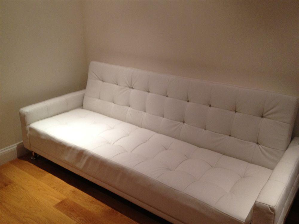 Un Appartement *