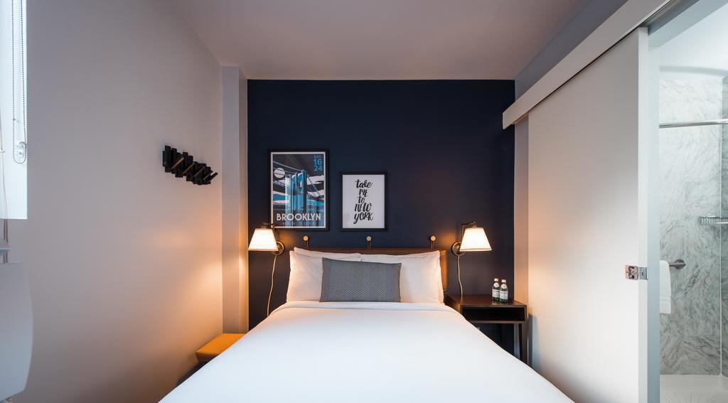 U Fifth Avenue, Empire State Building New York