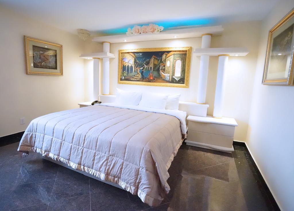 Hotel Paris New York