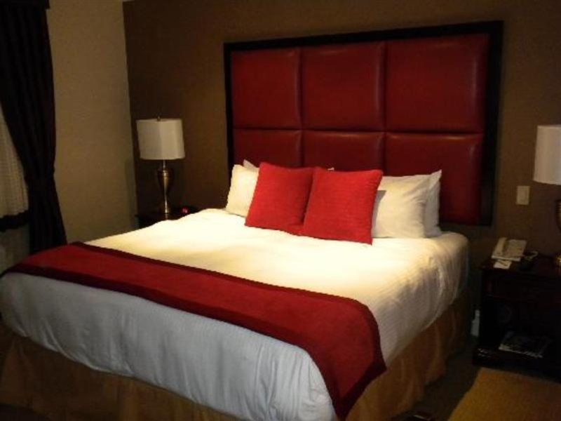 Hotel Fitzpatrick Grand