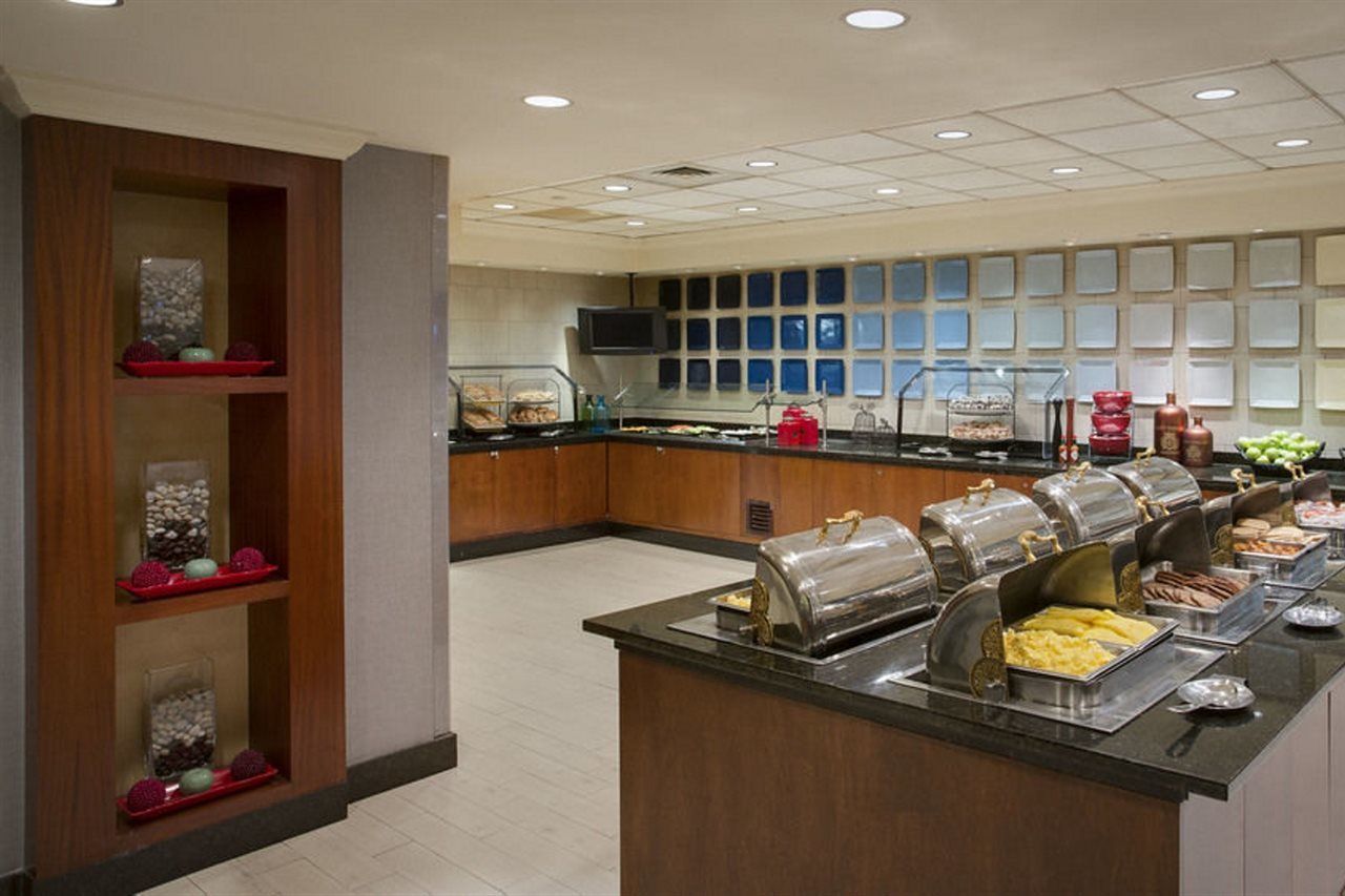 Hotel By Marriott Manhattan/times Square 4*