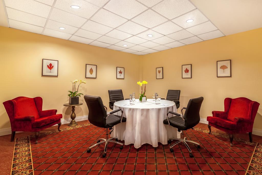 Avalon Hotel 4*