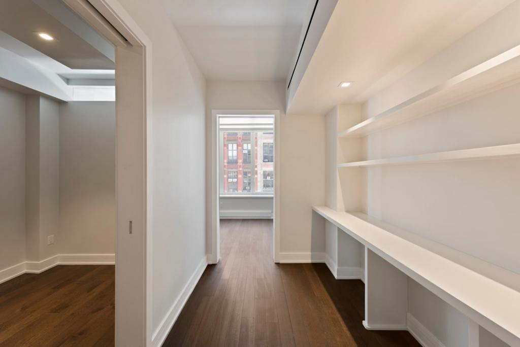 Global Luxury Suites At Franklin Place