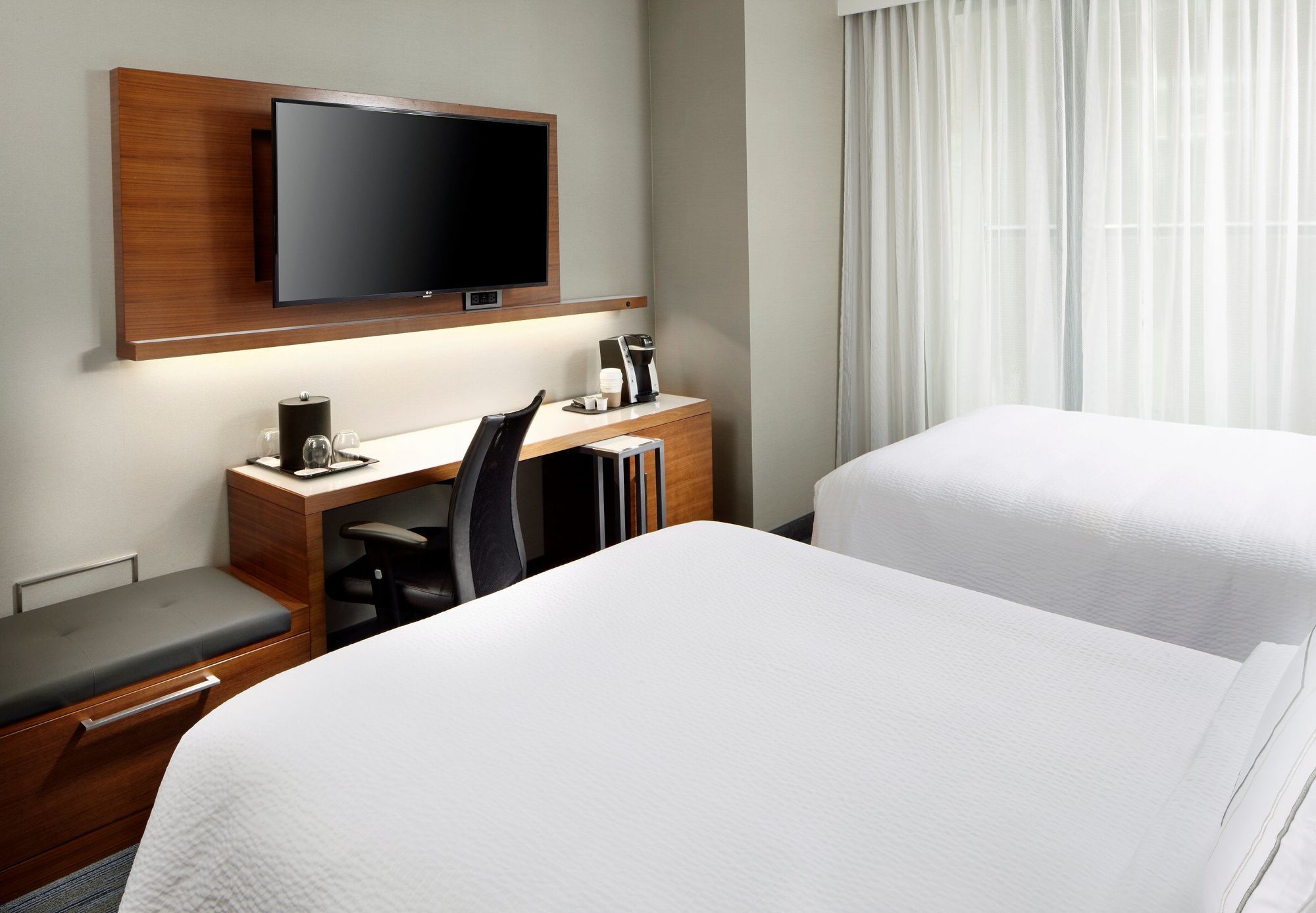Courtyard By Marriott Downtown Manhattan/world Trade Center Area New York