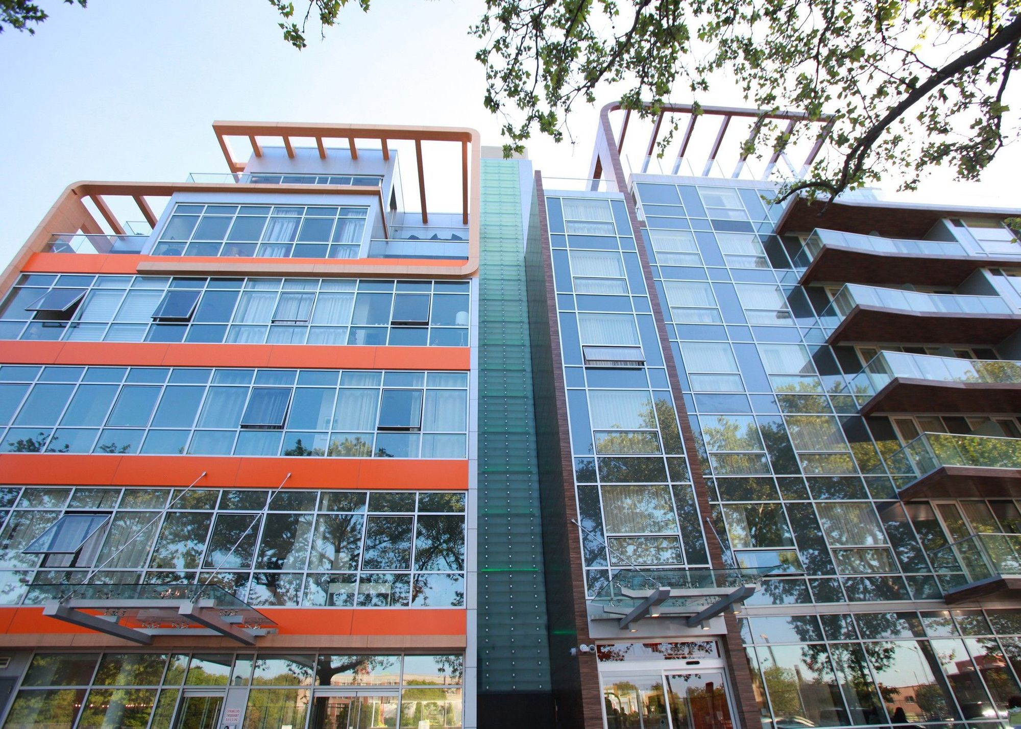 Coda Williamsburg 4*