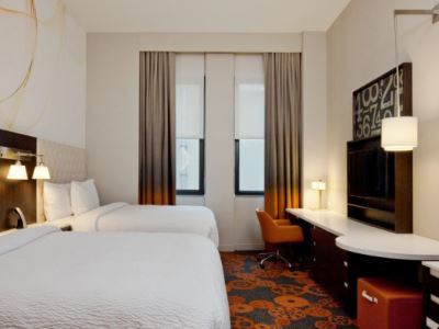 By Marriott Downtown Manhattan/world Trade Center Area 4*