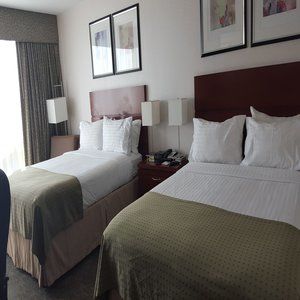 Lic Manhattan View Hotel 3*