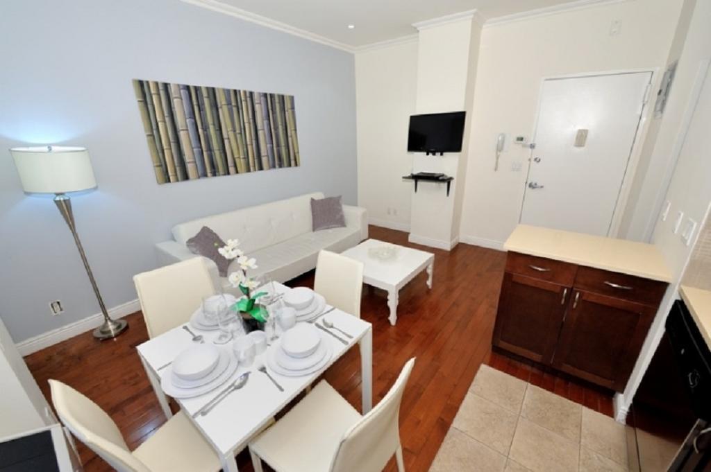 One Bedroom Midtown South Apartment *
