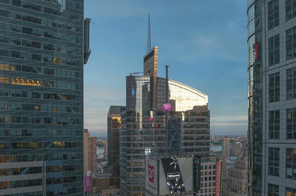 Hilton Garden - Times Square Hotel 3*